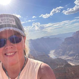 Meet your Posher, Melinda